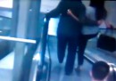 Besoffen auf der Rolltreppe