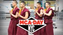 Buddhistische Mönche breakdancen