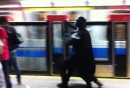 Darth Vader in der U-Bahn