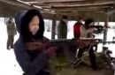 Frau vs. AK - 47