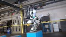 Roboter springt