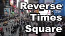 Rückwärts auf dem Times Square