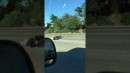 Typ fliegt vom Motorrad