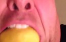 Zitrone kotzen