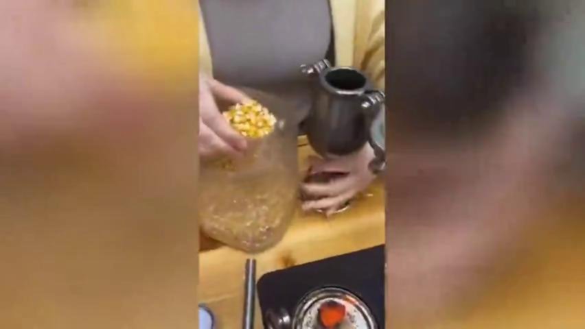 Popkorn machen - Video auf bildschirmarbeiter.com Popkorn machen - Video auf bildschirmarbeiter.com