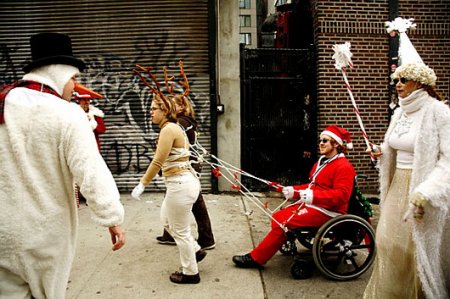 Aufmarsch der Weihanchtsmänner