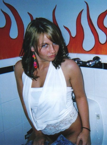 Beim Pinkeln erwischt