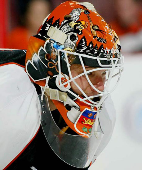 coole Eishockeyhelme