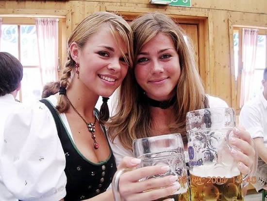 Frauen und Bier