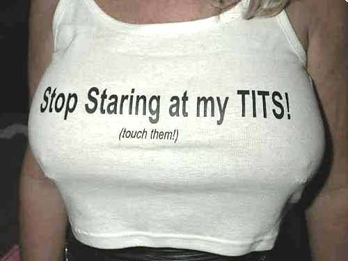 Nein! Ich starre sie nicht an!