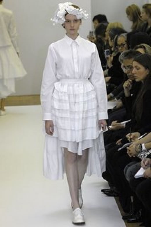 Komische Hochzeitskleider