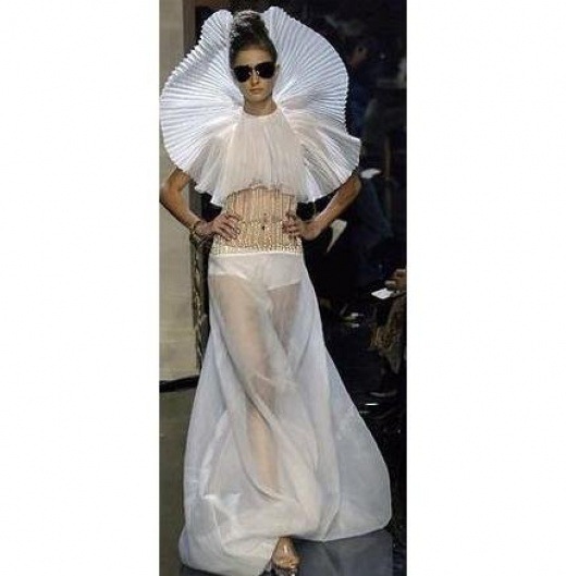 Komische Hochzeitskleider