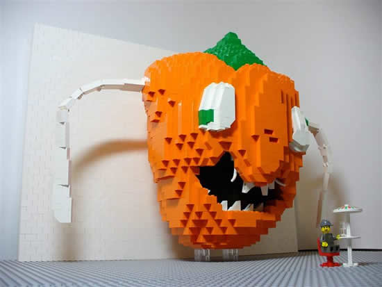 Lego Monster