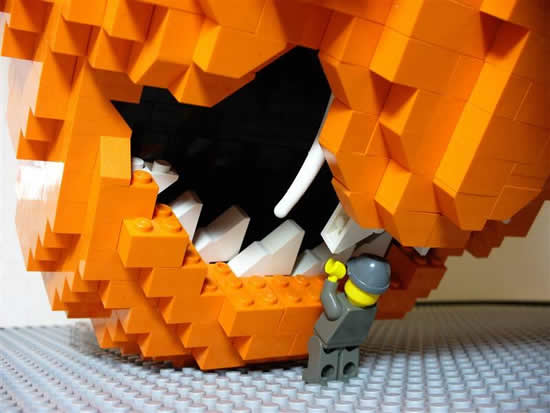 Lego Monster