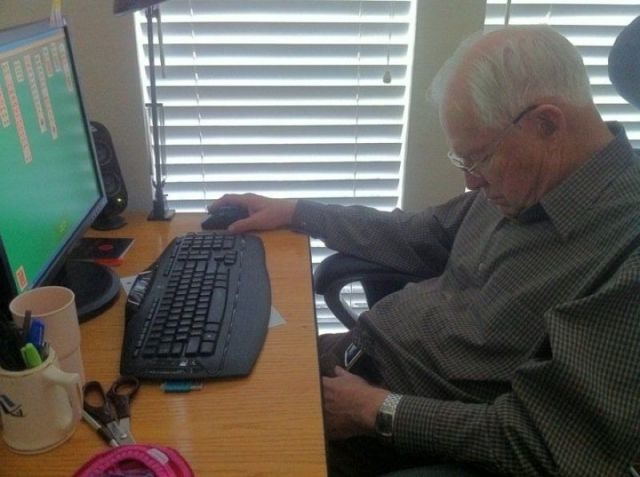 Bildschirmarbeiter - Picdump 09.12.2011