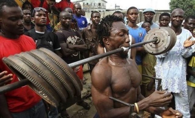 Bildschirmarbeiter - Picdump 02.03.2012