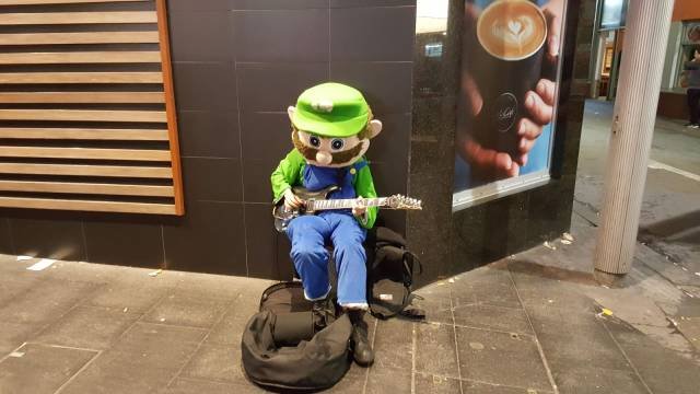 Bildschirmarbeiter - Picdump 02.06.2017