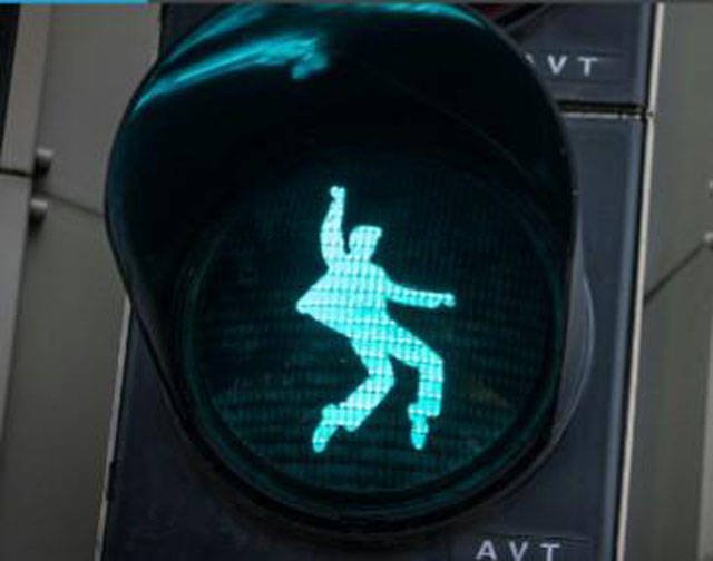 Bildschirmarbeiter - Picdump 07.12.2018