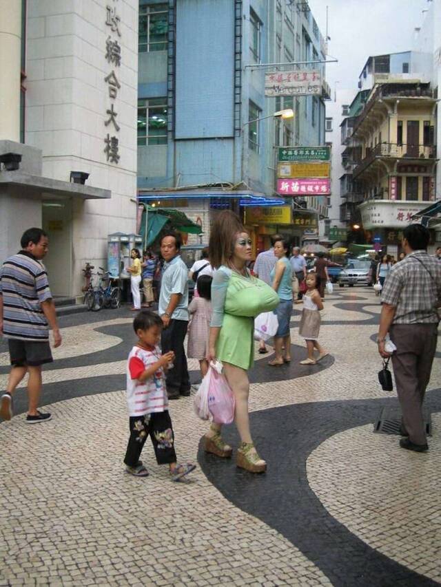 Bildschirmarbeiter - Picdump 17.04.2020