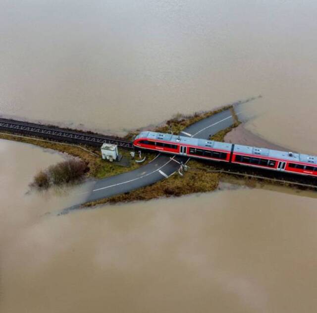 Bildschirmarbeiter - Picdump KW06 2021