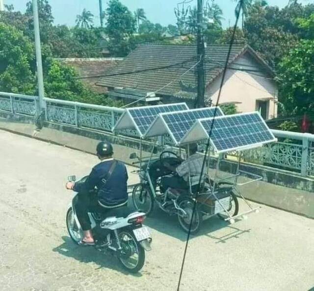 Bildschirmarbeiter - Picdump KW 15/2022