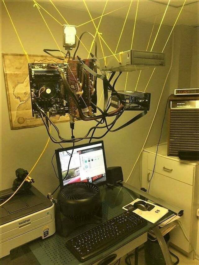 Bildschirmarbeiter - Picdump KW 24/2022