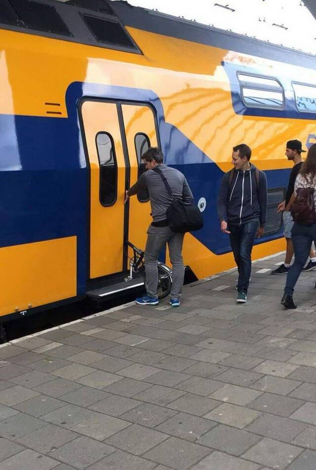 Nachschlag - Bildschirmarbeiter - Picdump KW32 2020