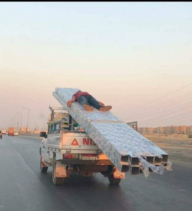 Nachschlag - Bildschirmarbeiter - Picdump KW 34/2022