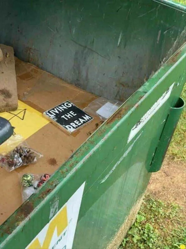 Nachschlag - Bildschirmarbeiter - Picdump KW 40/2022