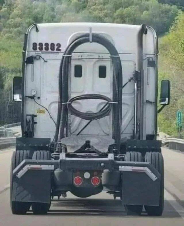 Bildschirmarbeiter - Picdump KW 44/2025