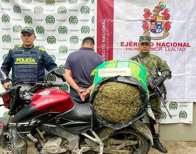 Nachschlag - Bildschirmarbeiter - Picdump KW 51/2024