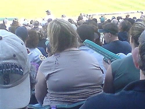 Titten auf dem Rücken