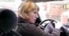 Frau am Steuer