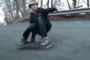 Skater hat verdammt viel Glück